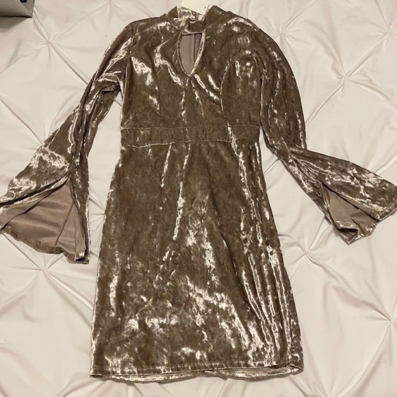 Dress velvet - Picture 1 of 1